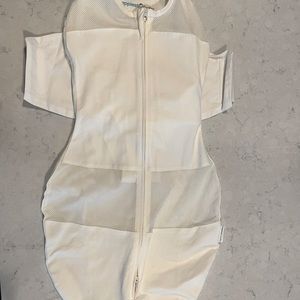 Snoo 100% organic sleep sack in size Medium